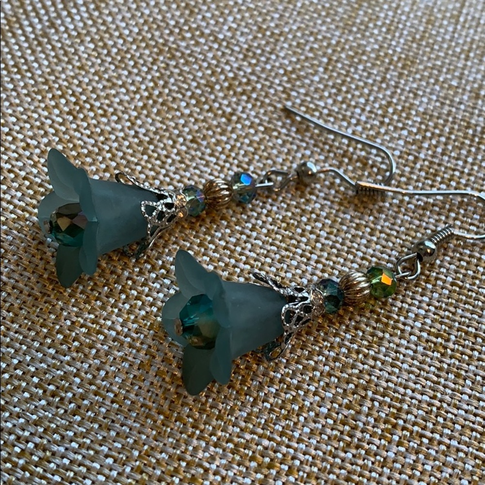 Silver and green delicate earrings